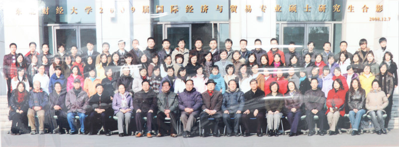 2009届四川电子技术工业学校硕士研究生毕业留念_meitu_40.jpg